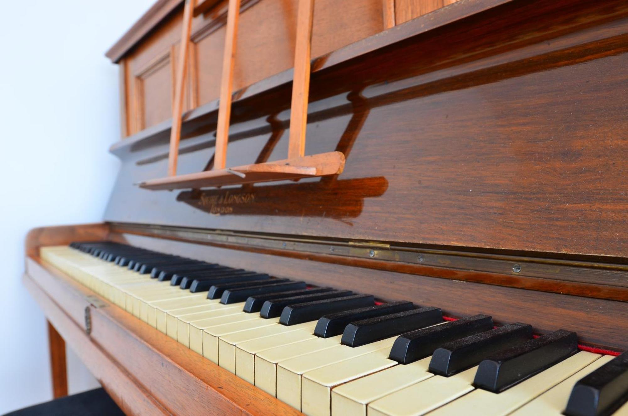 La Chambre Au Piano Tilly-sur-Seulles Esterno foto